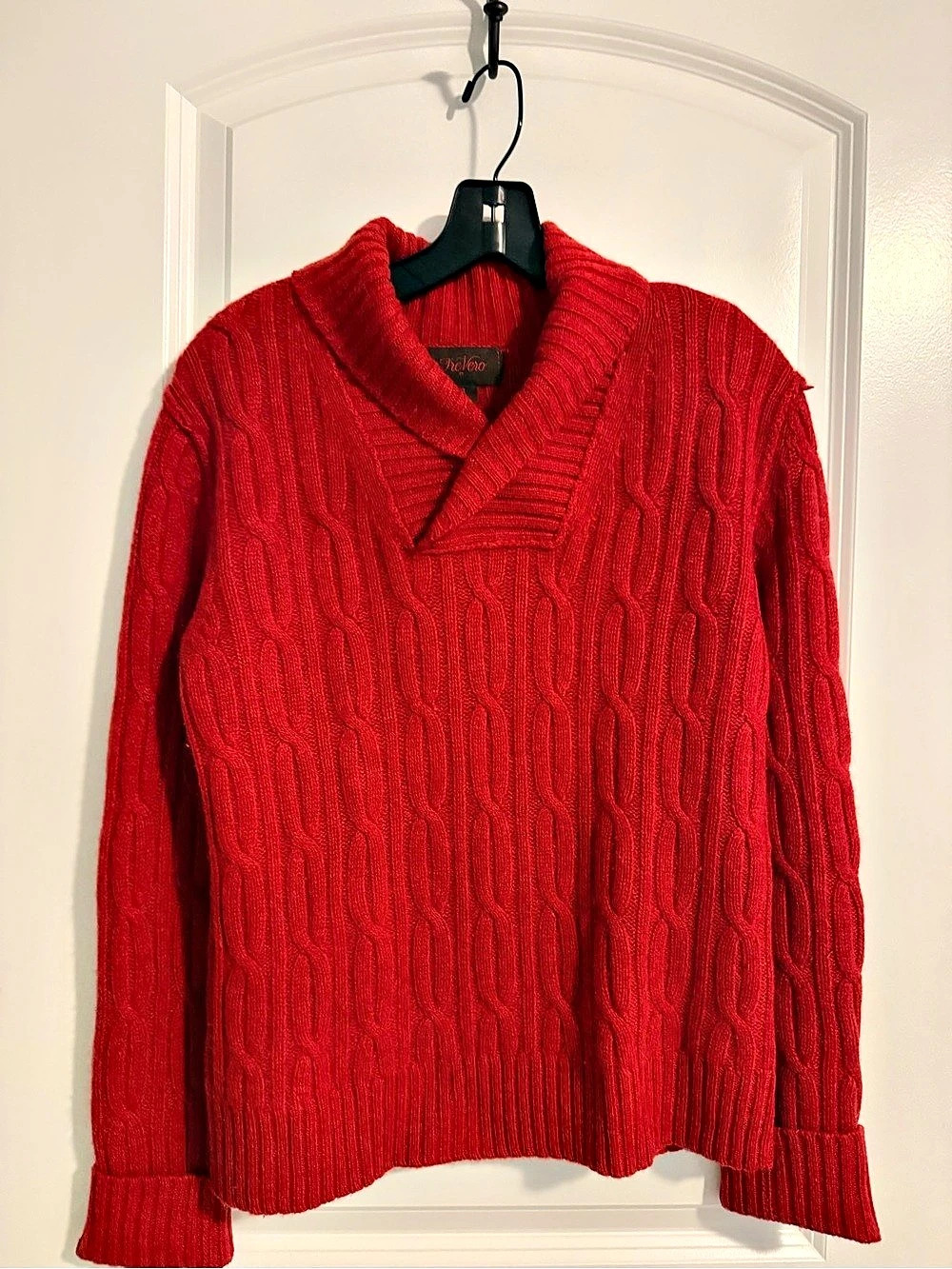 Trevero Cashmere Cable Knit in Red Size Small Like New
